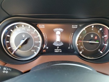 Maserati Levante 2022 Maserati Levante Modena 2022 3.0l 3.0 Benzyna 424KM, zdjęcie 9