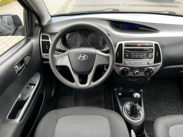 Hyundai i20 I Hatchback 5d Facelifting 1.2 DOHC 85KM 2014 Hyundai i20 KLIMATYZACJA CENTRALNY ZAMEK EL.SZYBY KOMPUTER SERWISOWANY GWA, zdjęcie 8