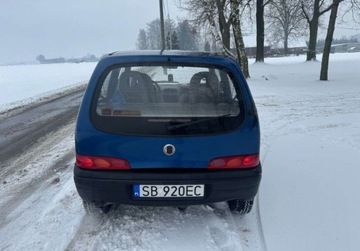 Fiat Seicento Hatchback 3d 1.1 Fire 55KM 2004 Fiat Seicento Nowe opony, Badanie Techniczne do 01.2027 1.1 Benzyna 54KM, zdjęcie 3