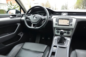 Volkswagen Passat B8 Variant 1.6 TDI BlueMotion SCR 120KM 2016 SUPER ZAREJESTROWAMY 1.6TDI 120KM SERWIS SKÓRA NAVI KAMERA 2xPARKTRONIK, zdjęcie 27