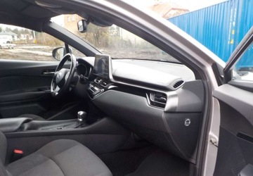 Toyota C-HR I Crossover 1.8 Hybrid 122KM 2017 Toyota C-HR Okazja 1.8 Hybryda 122KM, zdjęcie 12