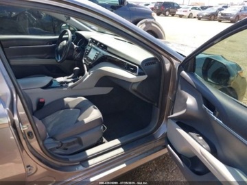 Toyota Camry IX 2020 Toyota Camry Camry le 2.5 Benzyna 203KM, zdjęcie 9