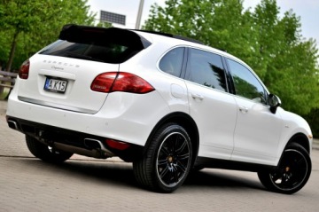 Porsche Cayenne II SUV 3.0 Diesel 245KM 2013 Porsche Cayenne 3.0TDI 245KM Panorama Skóra Navi, zdjęcie 2