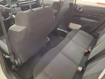 Citroen C3 III Hatchback 1.2 PureTech 68KM 2019 Citroën C3 1.2 PureTech Feel III (2016-) 1.2 benz, zdjęcie 10