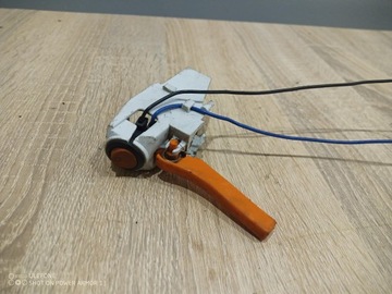 STIHL FS 40 КОРПУС ПЕРЕКЛЮЧАТЕЛЯ РЫЧАГОВОЙ РУЧКИ