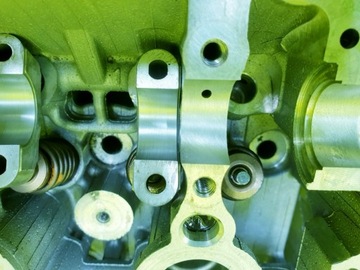 ГОЛОВКА ДВИГАТЕЛЯ PEUGEOT 308 207 208 C3 C4 R55 R56 1.4 1.6 VTI V753354980R