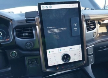 Ford 2023 Ford F150 2023, 4x4, LIGHTNING LARIAT, od ubezpieczalni Elektryczny 580KM, zdjęcie 14