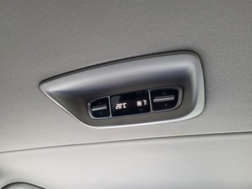 Mercedes Klasa V W447 Ekstra Długi 250 BlueTEC 190KM 2015 MERCEDES-BENZ V 250 d 2.1l diesel 190KM * Avantgarde * Bezwypadkowy * ASO, zdjęcie 34