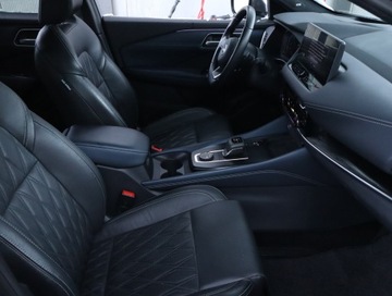 Nissan Qashqai III Crossover 1.3 DIG-T MHEV 158KM 2023 Nissan Qashqai 1.3 DIG-T MHEV, Salon Polska, zdjęcie 8