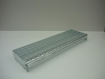 stopień stand. wema 800x205 ocynk,metal na schody