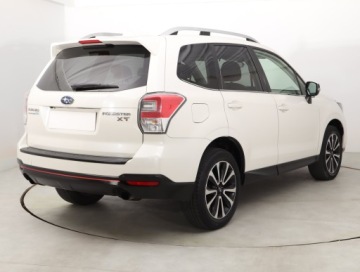 Subaru Forester IV Terenowy Facelifting 2.0 XT 241KM 2016 Subaru Forester 2.0 XT, Salon Polska, zdjęcie 4