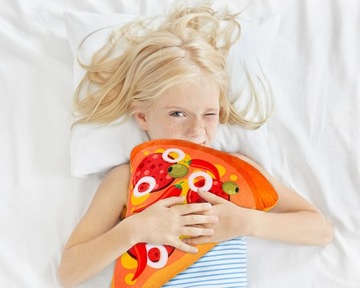 Детская декоративная подушка с плюшевым рисунком талисмана