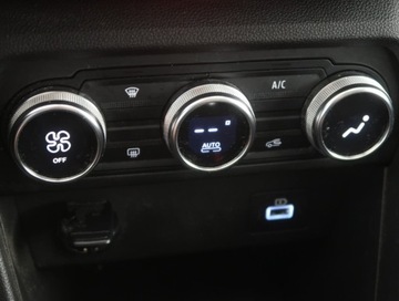 Dacia Logan III 2021 Dacia Sandero 1.0 TCe, Salon Polska, zdjęcie 11