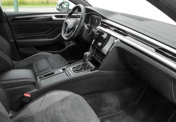 Volkswagen Arteon Fastback Facelifting 2.0 TSI 190KM 2023 Volkswagen Arteon 2.0 TSI 190KM, Hak skladany elektrycznie, Czujniki parko, zdjęcie 11