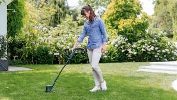АККУМУЛЯТОРНЫЙ ТРИММЕР 23см 18В BOSCH 1х2,0Ач