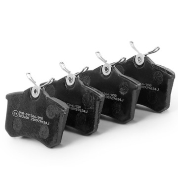 КОМПЛЕКТ ЗАДНИХ ТОРМОЗНЫХ КОЛОДОК 4X VW PASSAT B5 B6 GOLF IV SEAT TOLEDO SKODA TRW