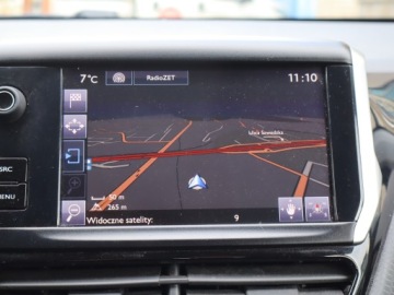 Peugeot 2008 I SUV Facelifting 1.2 PureTech 110KM 2017 Peugeot 2008 1.2 PureTech, Salon Polska, Navi, zdjęcie 12