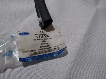 ПРОКЛАДКА ПОРОГА ЛЕВАЯ ПЕРЕДНЯЯ CUSTOM 12- _ 1812356 _ BK21-V100A37-AE