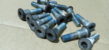 SUZUKI GSF 600 1200 BANDIT БОЛТ ТОРМОЗНОГО ДИСКА SV 650 GS GSX-F