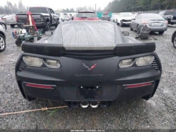 Chevrolet Corvette C7 2015 Chevrolet Corvette 2015 Chevrolet Corvette 2dr Z06 Cpe w3LZ 6.2 Benzyna, zdjęcie 3