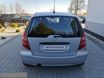 Mercedes Klasa A W169 Coupe 1.7 170 116KM 2004 Mercedes A 170 1.7 Benzyna 116KM # Klimatyzacja #, zdjęcie 4