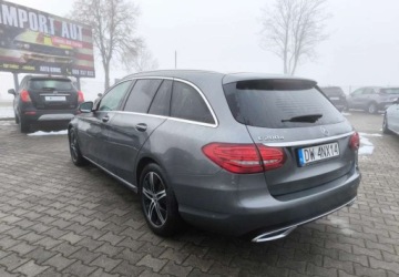 Mercedes Klasa C W205 Kombi Facelifting 2.0 220d 194KM 2018 Mercedes-Benz Klasa C Mercedes-Benz Klasa C 2.0 Diesel 194KM, zdjęcie 2