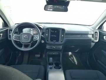 Volvo XC40 Crossover Facelifting 1.5 T2 129KM 2023 Volvo XC 40 T2 Essential | Salon PL | Bezwypadkowy, zdjęcie 21