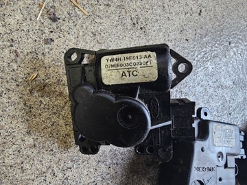 MODUŁ STEROWNIK NAGRZEWNICY JAGUAR YW4H-19EC13-AA