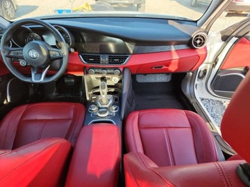 Alfa Romeo Giulia II Sedan Facelifting 2.0 Turbo 280KM 2020 Alfa Romeo Giulia 2020 2.0 Benzyna 280KM, zdjęcie 8