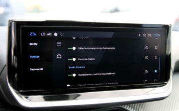 Peugeot 2008 II SUV Facelifting 1.2 PureTech 130KM 2024 Peugeot 2008 PureTech 130 Allure SS EAT8 2024 Polift SalonPLGwarancja od, zdjęcie 25