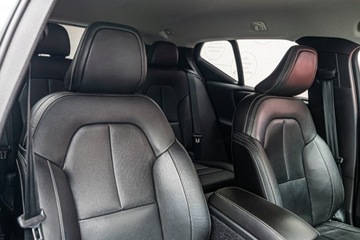 Volvo XC40 Crossover 2.0 D3 150KM 2019 Od ręki - VOLVO XC40 2.0 Suv 150KM 2019, zdjęcie 6