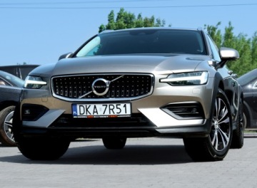 Volvo 2019 Volvo V60 CC AWD Pro Pamięć ACC skóra Komforty Blis Diody Keyles LKA Winter, zdjęcie 24