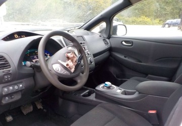 Nissan Leaf I Hatchback 5d Facelifting Elektryczny 109KM 2016 Nissan Leaf Okazja Elektryczny 109KM, zdjęcie 20