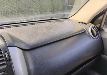 Suzuki Grand Vitara II SUV 1.9 DDiS 129KM 2007 Suzuki Grand Vitara 112007r, 1.9 DIESEL. 4x4. Przetarty prawy bok. Jezdzi., zdjęcie 15