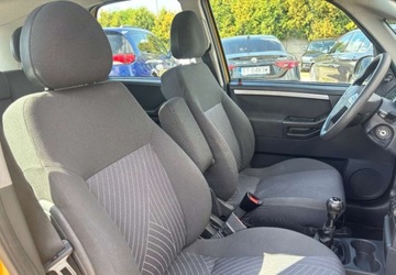 Opel Meriva I 1.4 TWINPORT ecoFLEX 90KM 2006 Opel Meriva 2006r. 1.4 Benzyna 90KM, zdjęcie 7