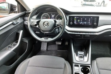 Skoda Octavia IV Kombi 2.0 TDI 115KM 2023 Skoda Octavia 2,0 TDI 115kM DSG Ambition Salon Polska, F.Vat 23 2.0 Diesel, zdjęcie 9