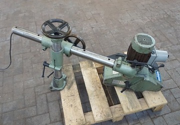 ПОДАЧА ДЛЯ ФРЕЗЕРНОГО СТАНКА ПА-110 3-ВАЛИКОВЫЙ 8-СКОРОСТНОЙ двигатель: 0,80кВт + СТЕНД