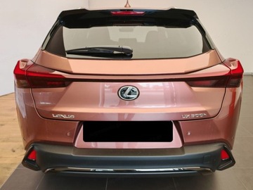 Lexus UX Crossover Facelifting 2.0 300h 199KM 2025 Od ręki - 300h F Sport Design 2.0 Hybrid Dynamic Force 199KM, zdjęcie 4