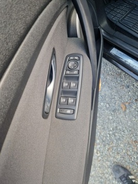 Renault Megane III Hatchback 1.4 16v TCe 130KM 2009 Renault Megane Serwisowane. Klimatronic, zdjęcie 19