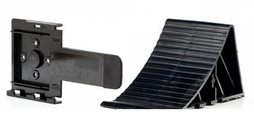 Klin+mocowanie pod koło opornica przyczepy lawet