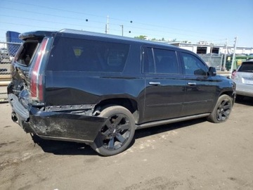 Cadillac Escalade III 2019 Cadillac Escalade 2019r., ESV Platinum, 4x4, od ubezpieczalni 6.2 Benzyna, zdjęcie 3