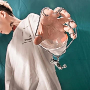 2023 новая модная спортивная обувь, футбольное мужское ожерелье, подвеска для фанатов