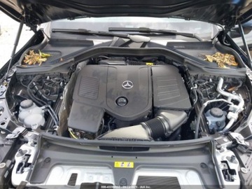 Mercedes GLC C254/X254 2025 Mercedes-Benz GLC 300 4Matic Coupe 2025 2.0l 2.0 Benzyna 255KM, zdjęcie 8