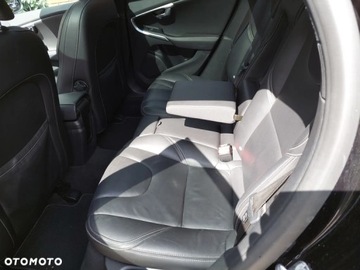 Volvo V40 II Hatchback Facelifting 1.5 T3 152KM 2019 Volvo V40 II 1.5 T3 R-Design automat, bogate wyposażenie, gwarancja, zdjęcie 12