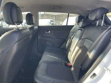 Kia Sportage III SUV 1.6 GDI 135KM 2011 Kia Sportage Skóra Podgrzewanie Klimatronik, zdjęcie 11