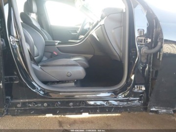 Mercedes GLC C254/X254 2024 Mercedes-Benz GLC 300 2024 2.0l 2.0 Benzyna 255KM, zdjęcie 13