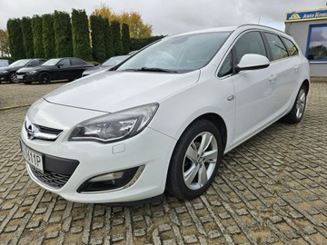Opel Astra J Sports Tourer 1.4 Turbo ECOTEC 140KM 2012 Opel Astra 1,4 benzyna 140KM zarejestrowany