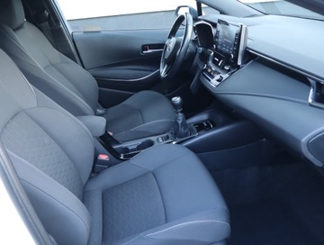 Toyota Corolla XII TS Kombi 1.2 Turbo D-4T 116KM 2021 Toyota Corolla 1.2 Turbo, Salon Polska, zdjęcie 7