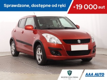 Suzuki Swift V 2010 Suzuki Swift 1.2, 4X4, Klima, Parktronic,ALU