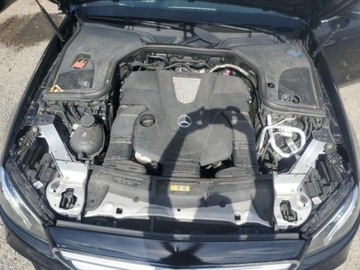 Mercedes Klasa E W213 2019 Mercedes-Benz Klasa E 2019r., 4MATIC, od ubezpieczalni 3.0 Benzyna 362KM, zdjęcie 10